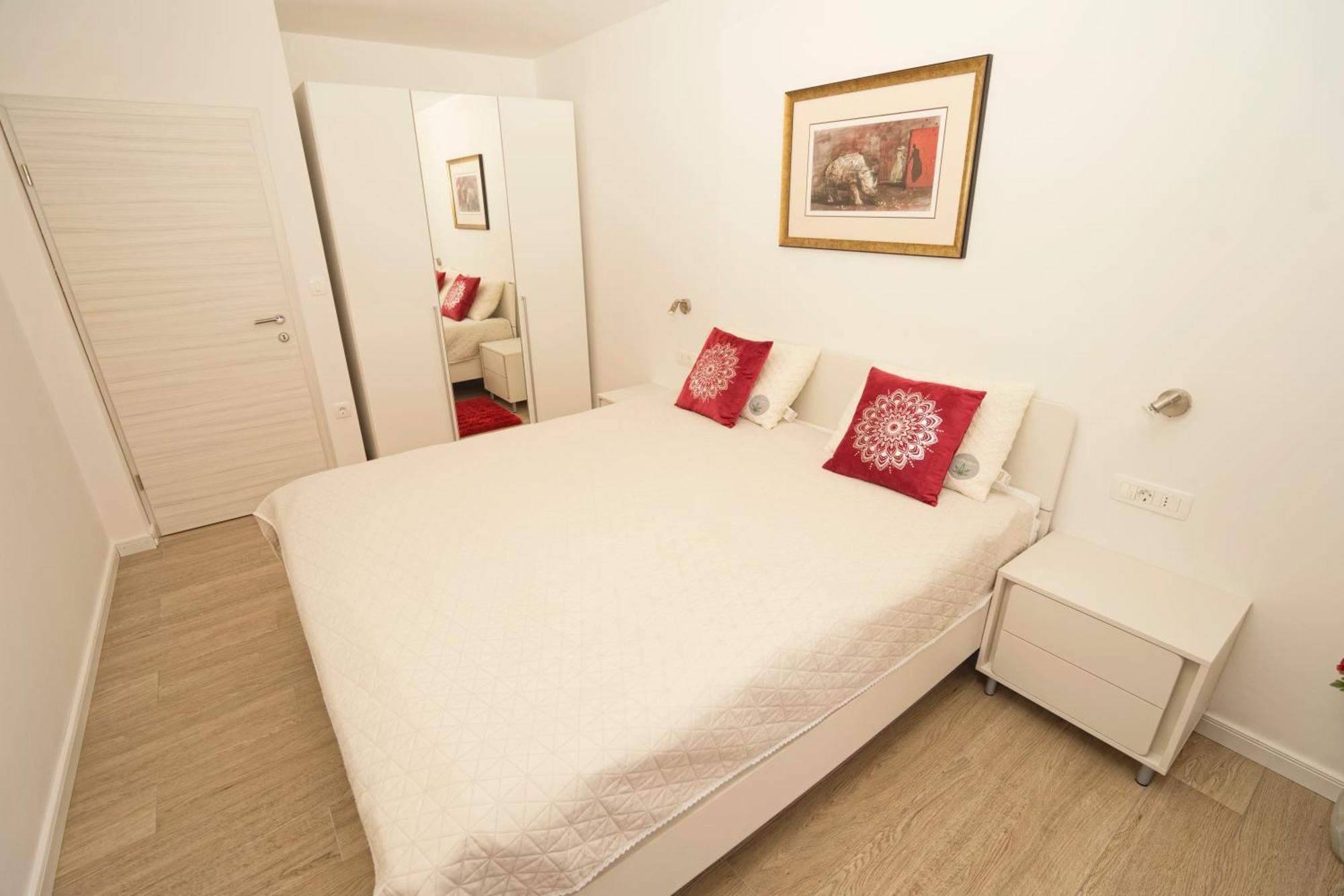 Apartment Riviera Blue With Seaview, Private Whirlpools And Parking Near Opatija Opric