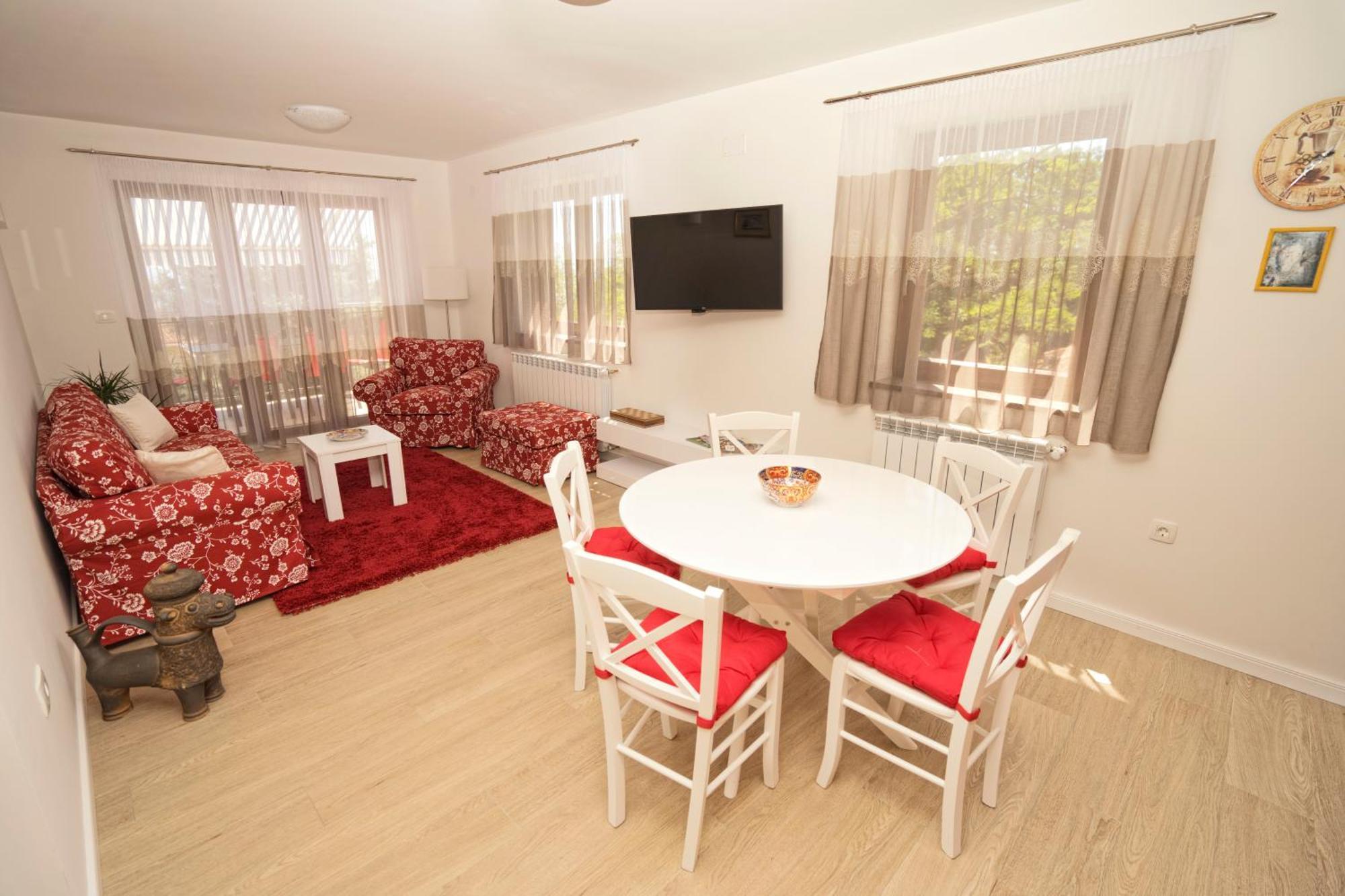 Riviera Blue With Seaview, Private Whirlpools And Parking Near Opatija * Opric