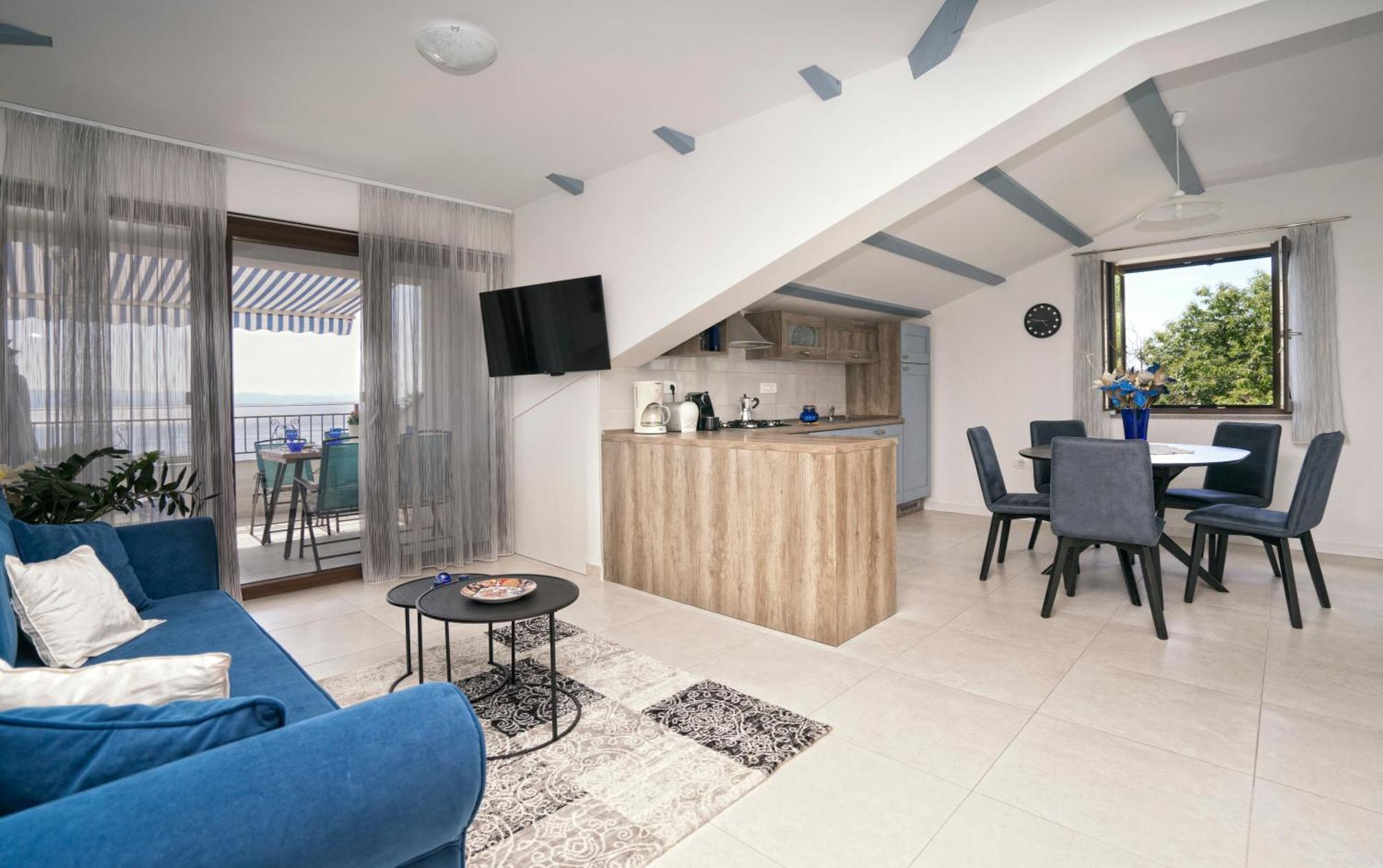 Riviera Blue With Seaview, Private Whirlpools And Parking Near Opatija Apartament *