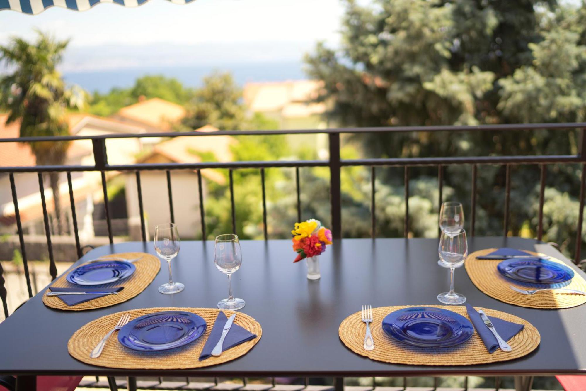 Riviera Blue With Seaview, Private Whirlpools And Parking Near Opatija Opric