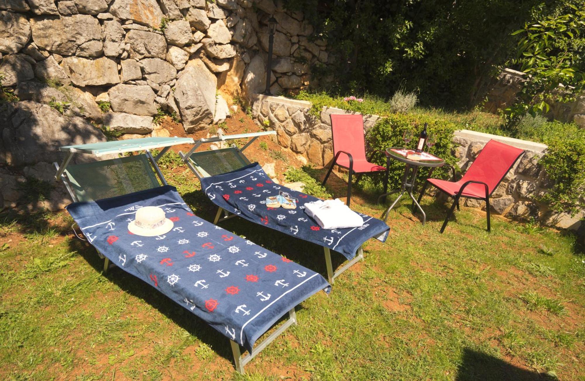 Apartment Riviera Blue With Seaview, Private Whirlpools And Parking Near Opatija Opric